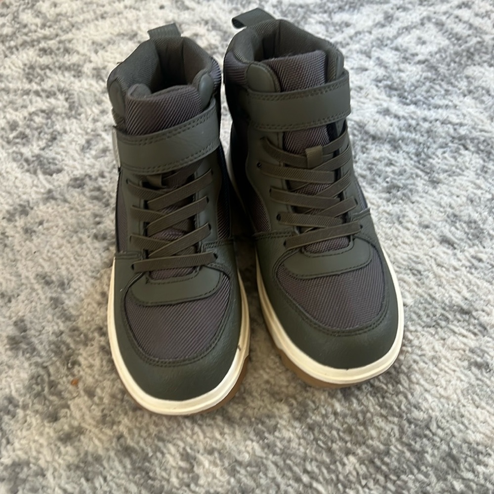 H&M Boys Waterproof boots